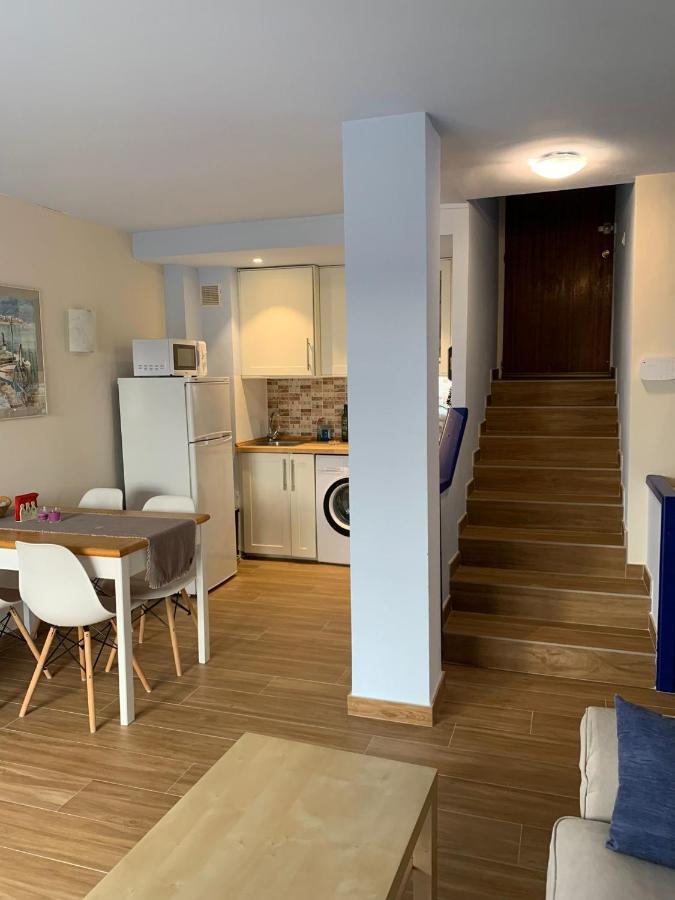 Cosy Apartment In L Escala, 7 Mins Walk To The Closest Beach, Riells L' Escala المظهر الخارجي الصورة